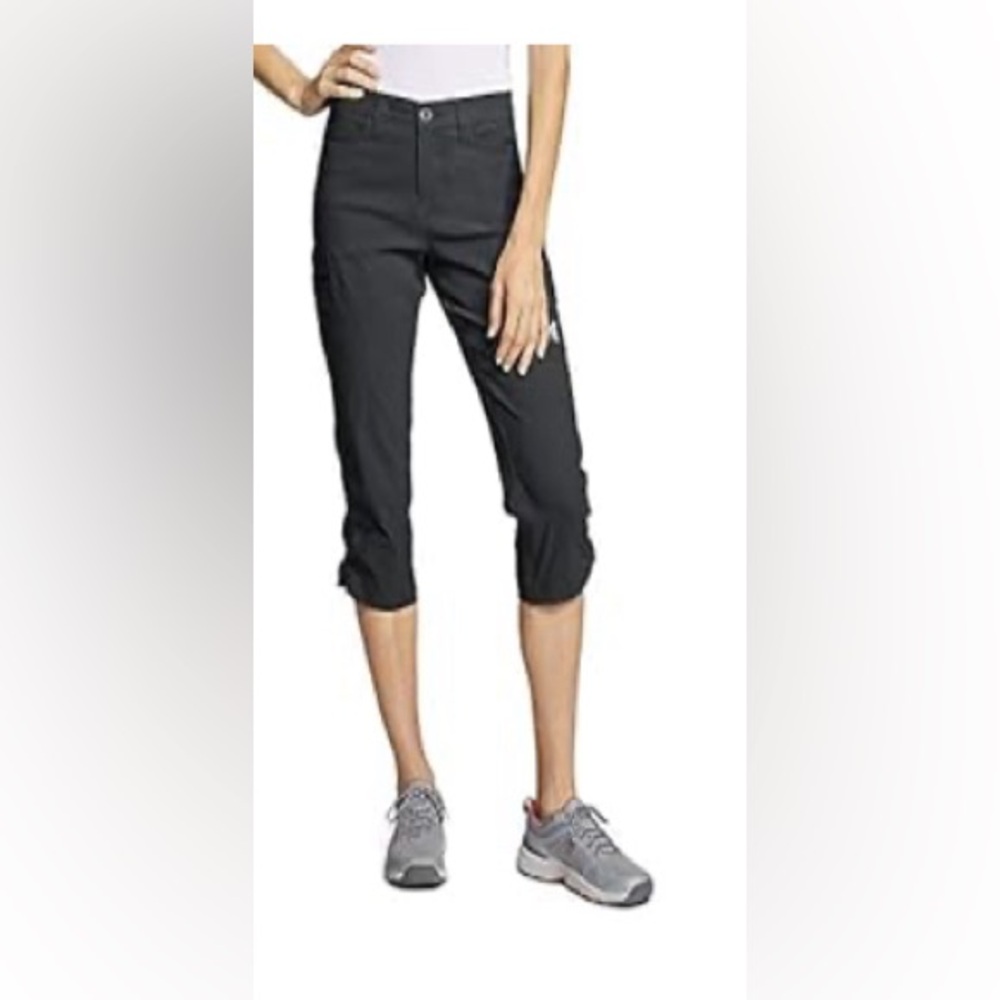 Eddie Bauer Women's Rainier Capri/Cropped Hiking Pants Size 10 Dark Gray. NWOT.